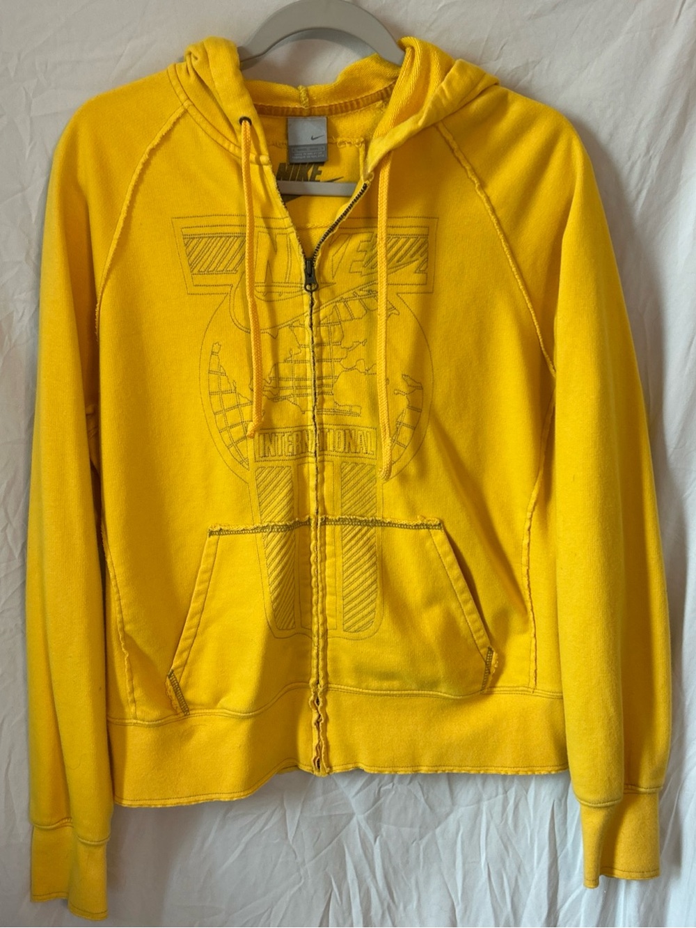 VINTAGE Nike Bright Yellow Pullover Sweatshirt with Logo XL